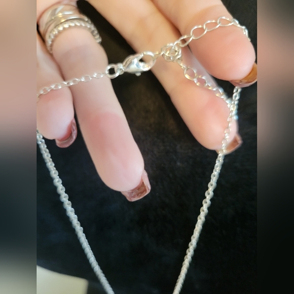 NWOT Teal Design Necklace - Picture 4 of 6